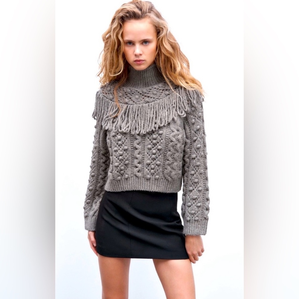Zara Gray Chunky Cable Knit Cropped Fringe Turtle High Neck Fall Sweater (Small) - Picture 2 of 6